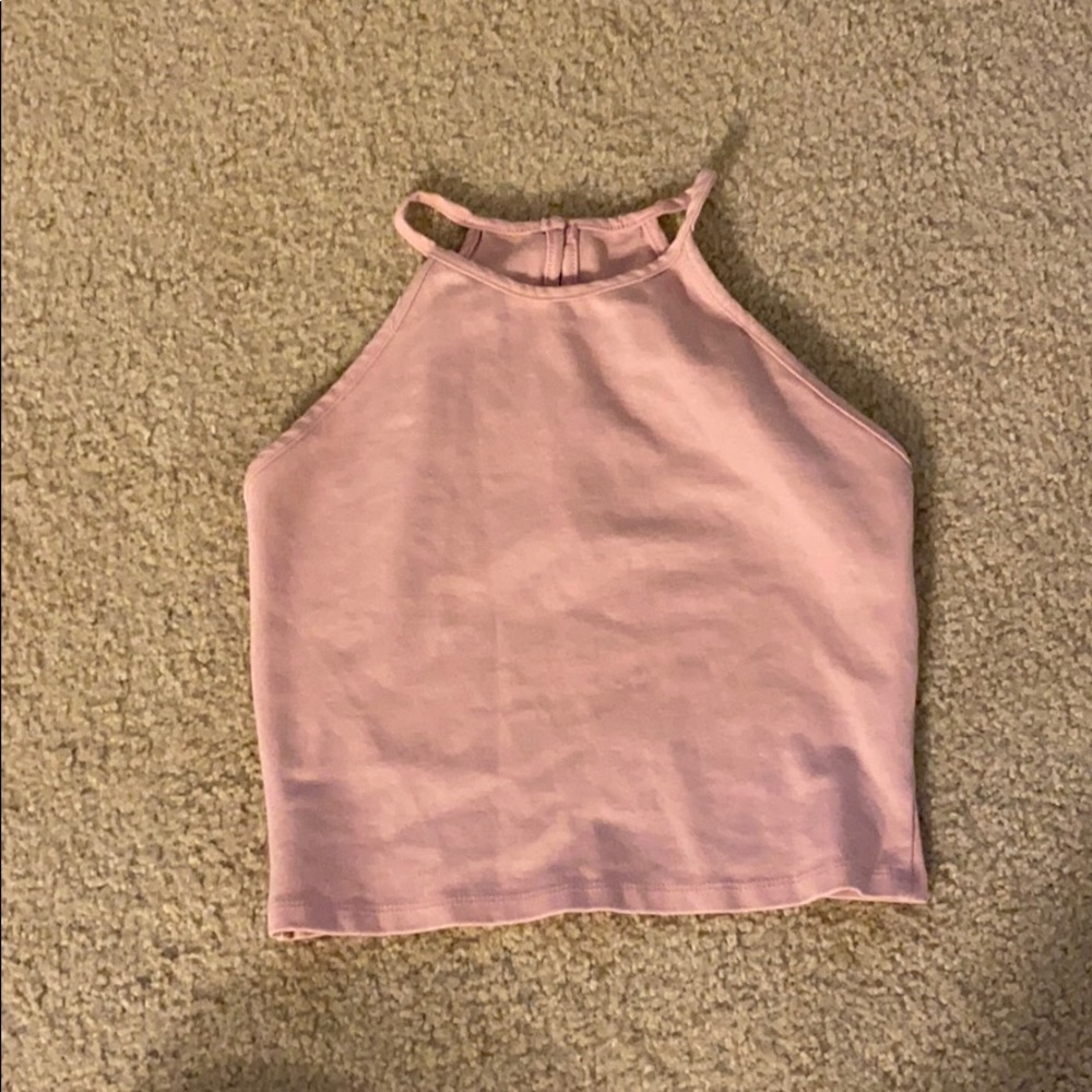 pink top